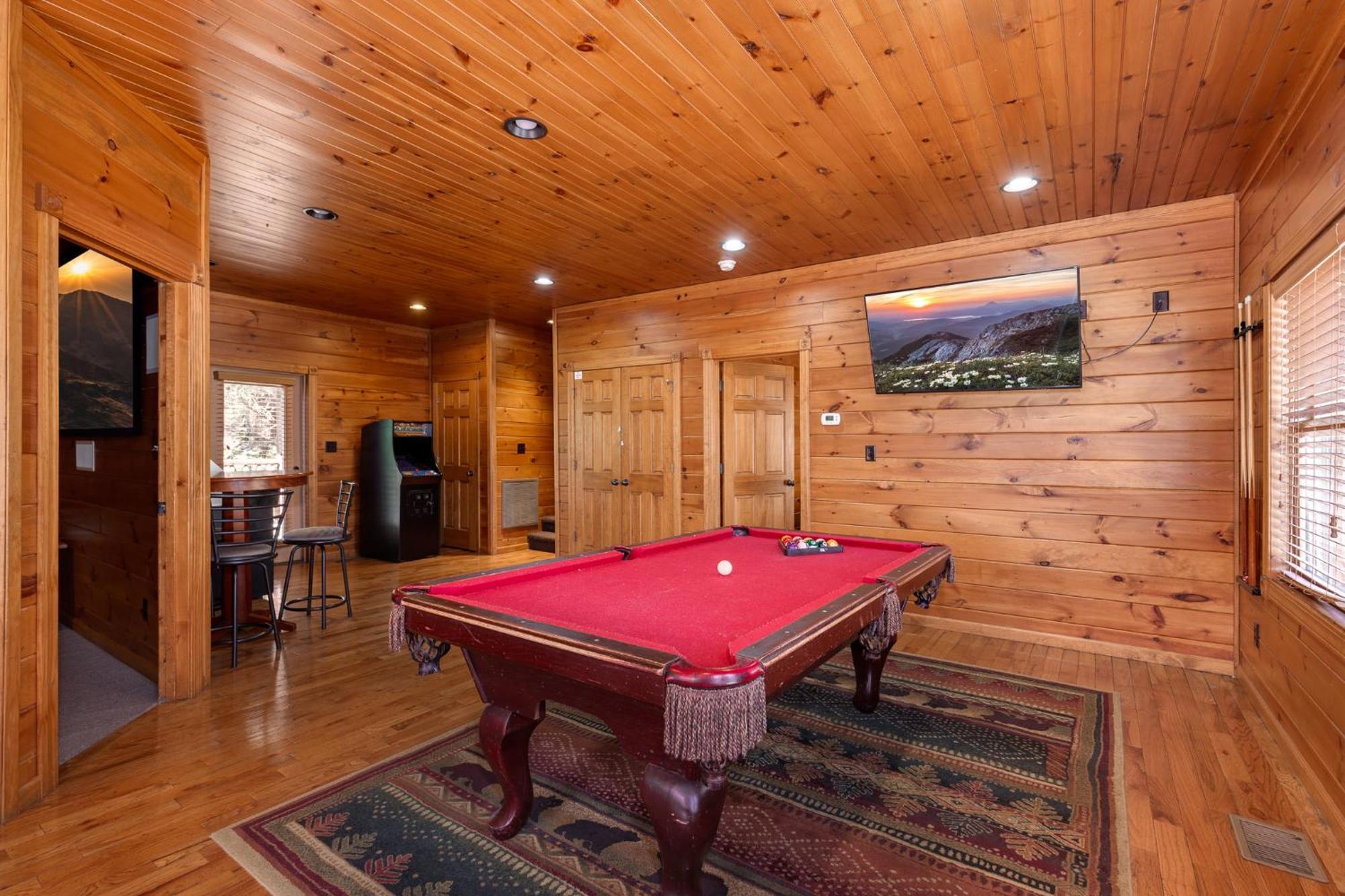 The Great Escape Ii, 5 Bedrooms, Sleeps 17, Game Room, Pool Access, Theater Gatlinburg Extérieur photo